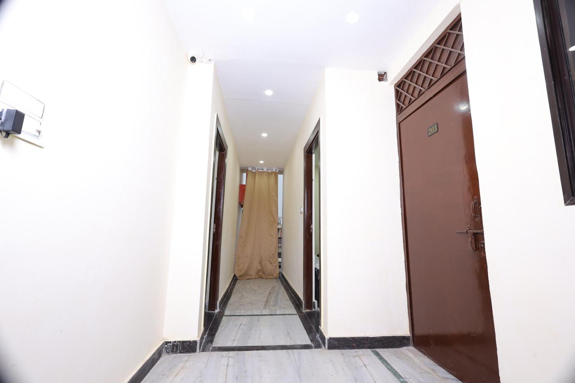 Tridev Hotel Agra (Uttar Pradesh)